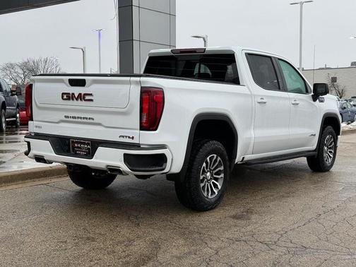 2022 GMC Sierra 1500 AT4