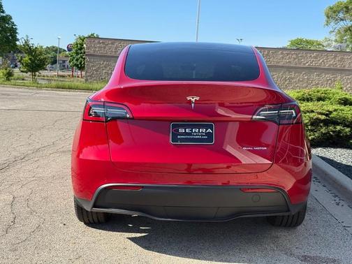 Red Multi-Coat 2022 Tesla Model Y Long Range Dual Motor All-Wheel Drive