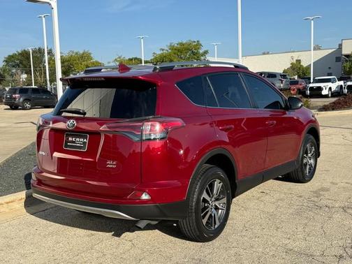 2018 Toyota RAV4 XLE