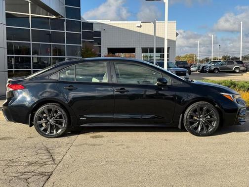2023 Toyota Corolla Hybrid LE