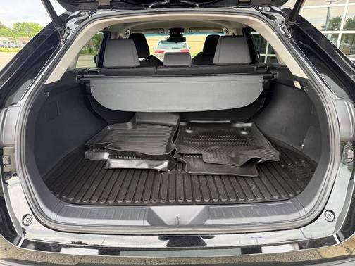 Black 2021 Toyota Venza LE