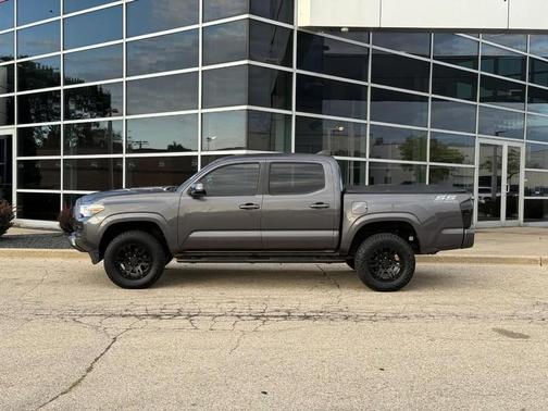 2020 Toyota Tacoma SR