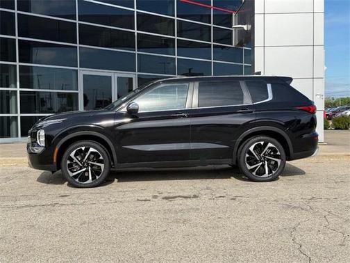 2022 Mitsubishi Outlander SE 2.5 2WD