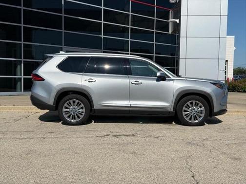 2024 Toyota Grand Highlander Platinum