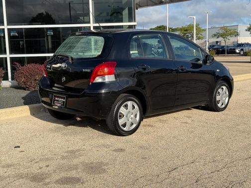 2009 Toyota Yaris Base