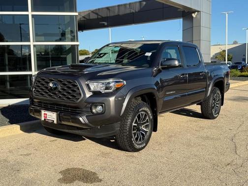 2022 Toyota Tacoma TRD Off Road