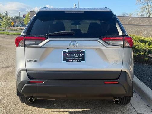 Silver Sky Metallic 2020 Toyota RAV4 LE