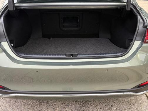 2024 Lexus ES 300h Premium