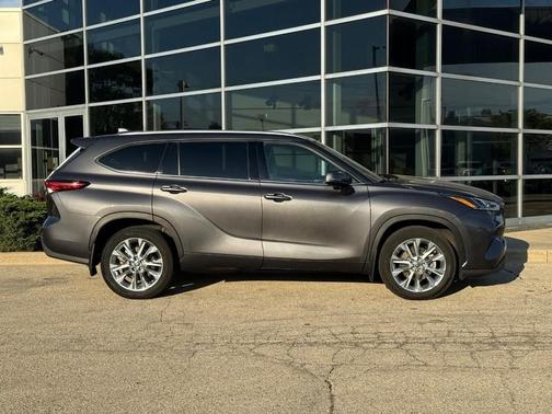 2022 Toyota Highlander Limited