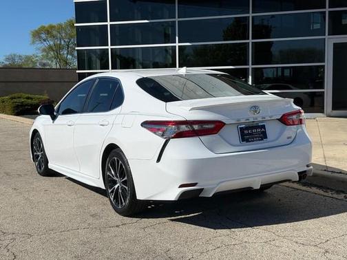 Super White 2019 Toyota Camry LE