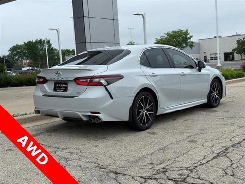 2023 Toyota Camry SE