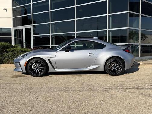 2024 Toyota GR86 Base