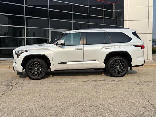 2024 Toyota Sequoia Platinum