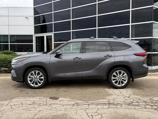 2022 Toyota Highlander Limited