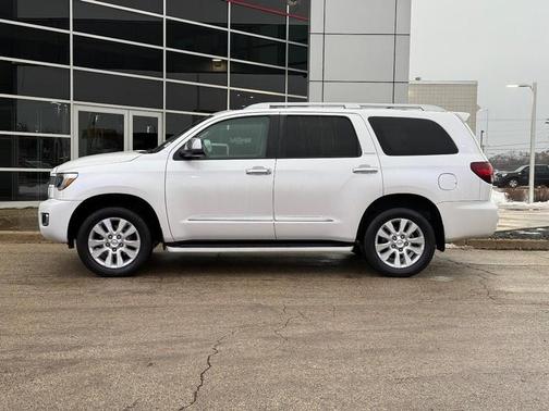 2019 Toyota Sequoia Platinum