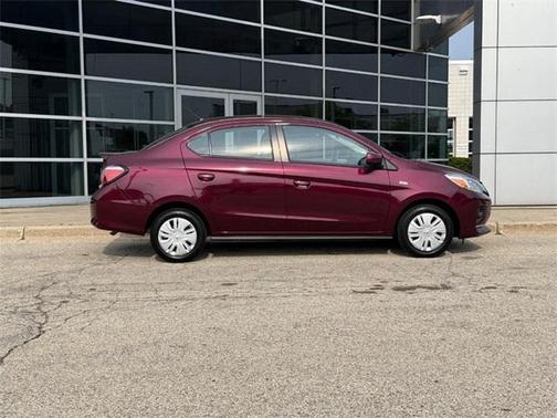 2024 Mitsubishi Mirage G4 ES