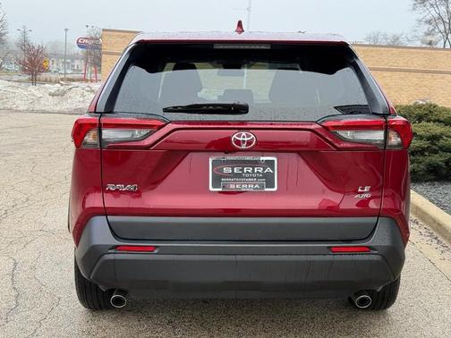 2025 Toyota RAV4 LE