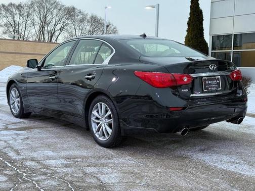 2014 INFINITI Q50 Premium