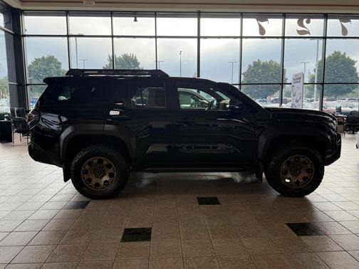 2025 Toyota 4Runner Hybrid Trailhunter