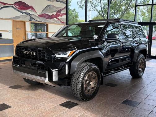 2025 Toyota 4Runner Hybrid Trailhunter