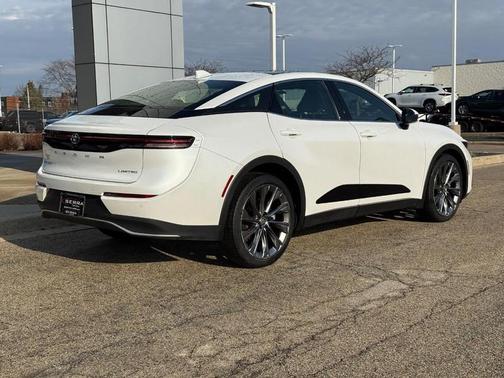 Oxygen White 2024 Toyota Crown Limited