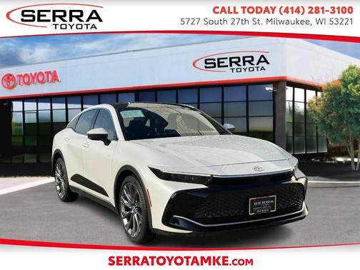 Oxygen White 2024 Toyota Crown Limited