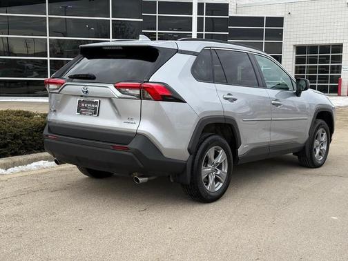 2024 Toyota RAV4 Hybrid LE