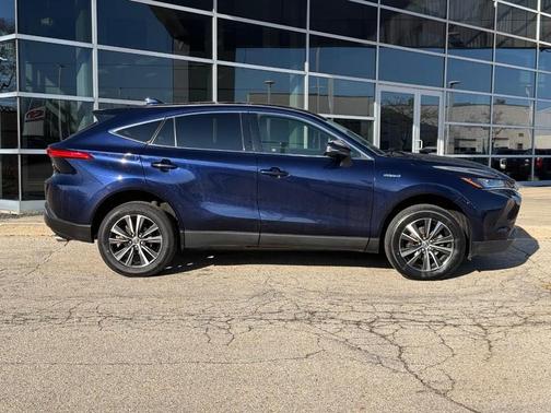 2021 Toyota Venza LE