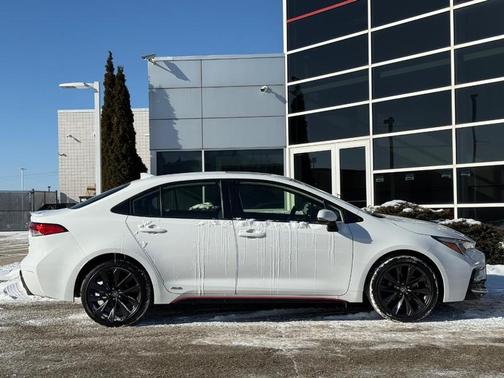 2023 Toyota Corolla Hybrid SE Infrared