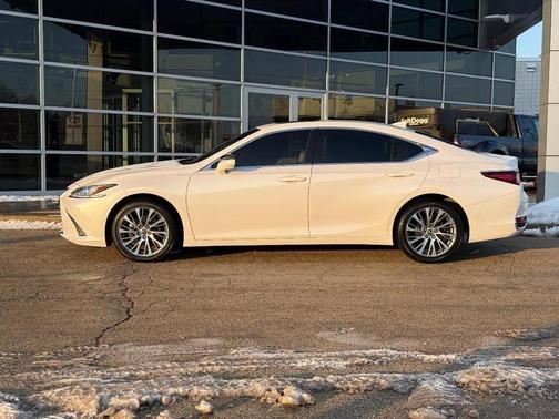 2021 Lexus ES 250 Base
