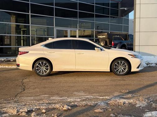 2021 Lexus ES 250 Base