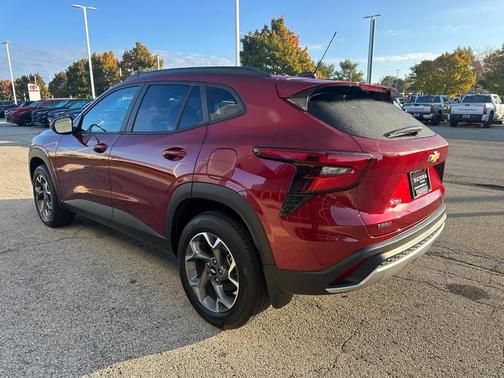 2024 Chevrolet Trax LT