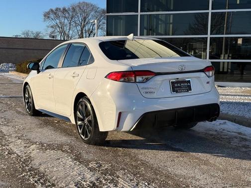 2025 Toyota Corolla SE