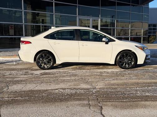 2025 Toyota Corolla SE