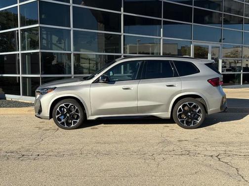 2024 BMW X1 M35i
