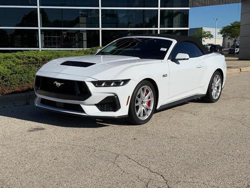 Oxford White 2024 Ford Mustang GT Premium