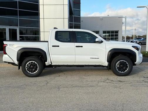 2025 Toyota Tacoma TRD Off Road