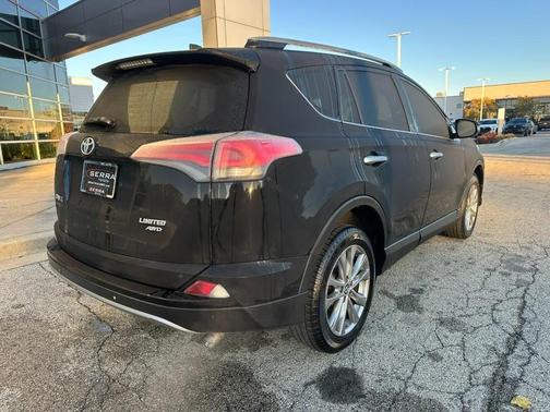 2017 Toyota RAV4 Limited