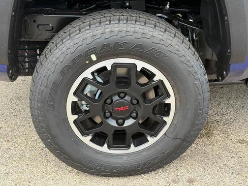2025 Toyota Tacoma TRD Off Road