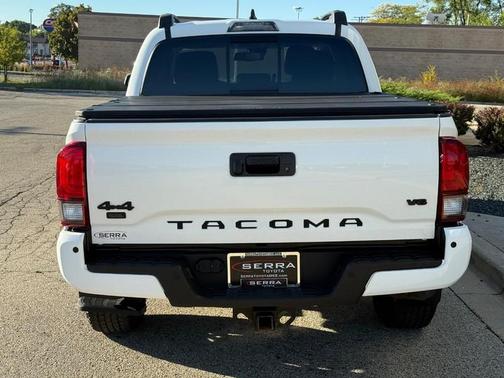 2022 Toyota Tacoma SR5