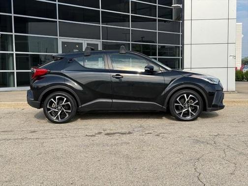 2020 Toyota C-HR XLE