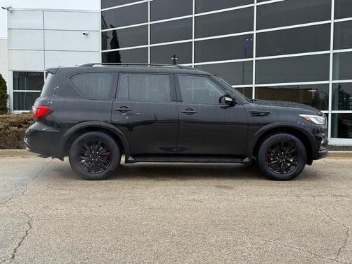 2018 INFINITI QX80 Base