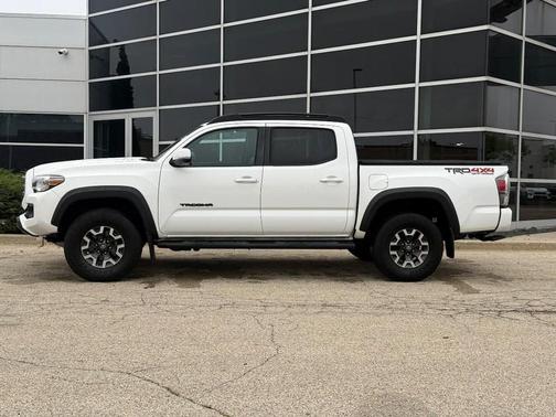 2023 Toyota Tacoma TRD Sport