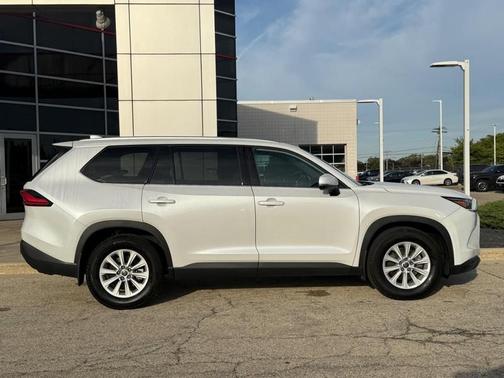 2024 Toyota Grand Highlander XLE