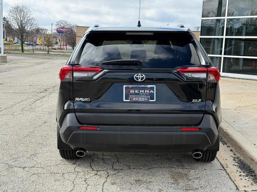 Midnight Black Metallic 2019 Toyota RAV4 XLE