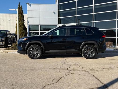 2023 Toyota RAV4 Hybrid XLE Premium