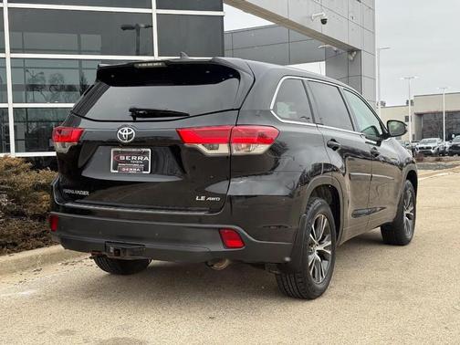 2017 Toyota Highlander LE Plus