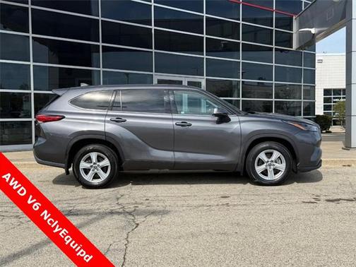 2022 Toyota Highlander L