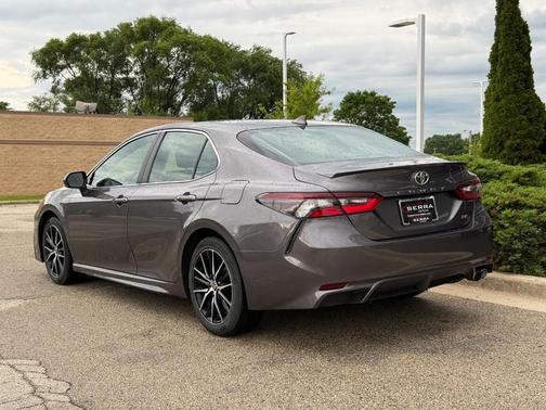 Predawn Gray Mica 2023 Toyota Camry SE