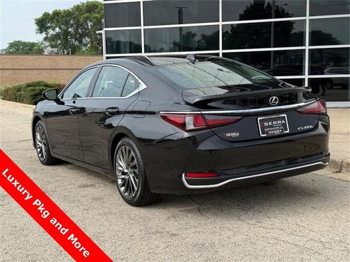 2025 Lexus ES 300h Luxury